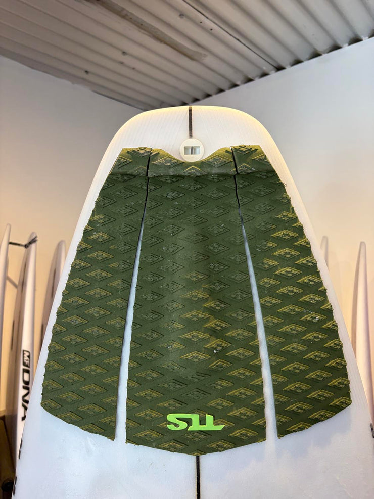 Connor O'Leary Juliette 6'2 (113013)