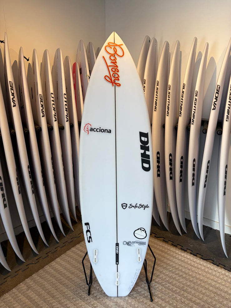 Isabella Nichols MF Lightning 5'10  (115558)