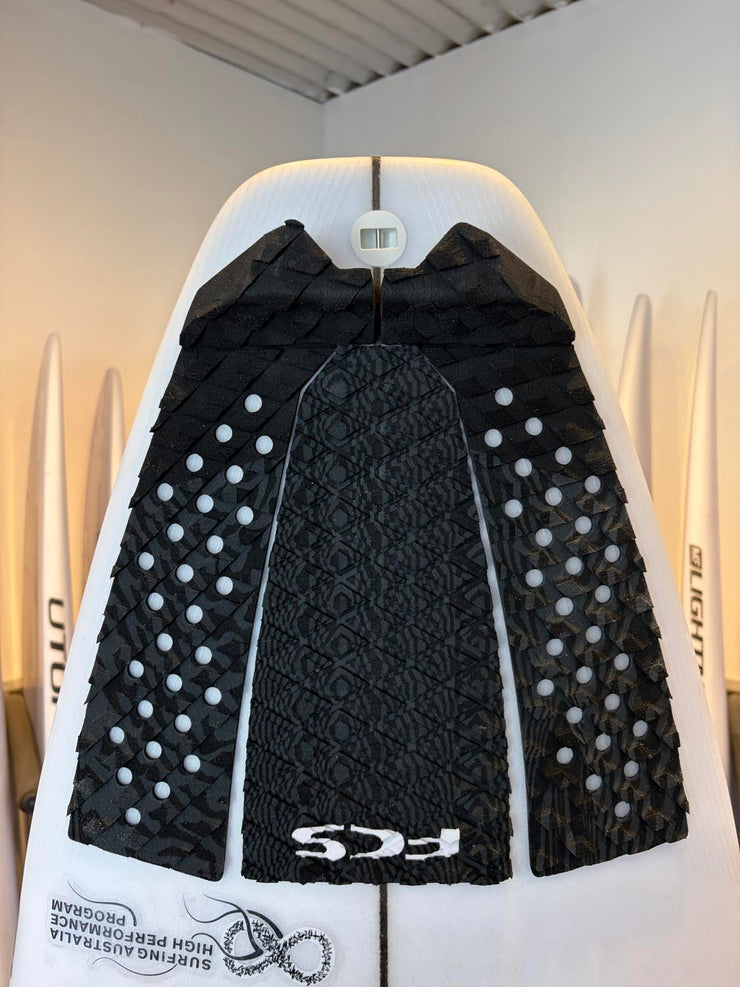 Isabella Nichols MF Lightning 5'10  (115558)