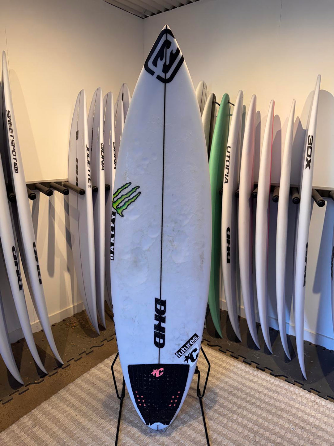 サーフィン・ボディボード DHD EE DNA 5'8 1/2\"x 18 1/2\" x 2 5/16\" EE DNA (ROUND TAIL) – DHD SURF JAPAN